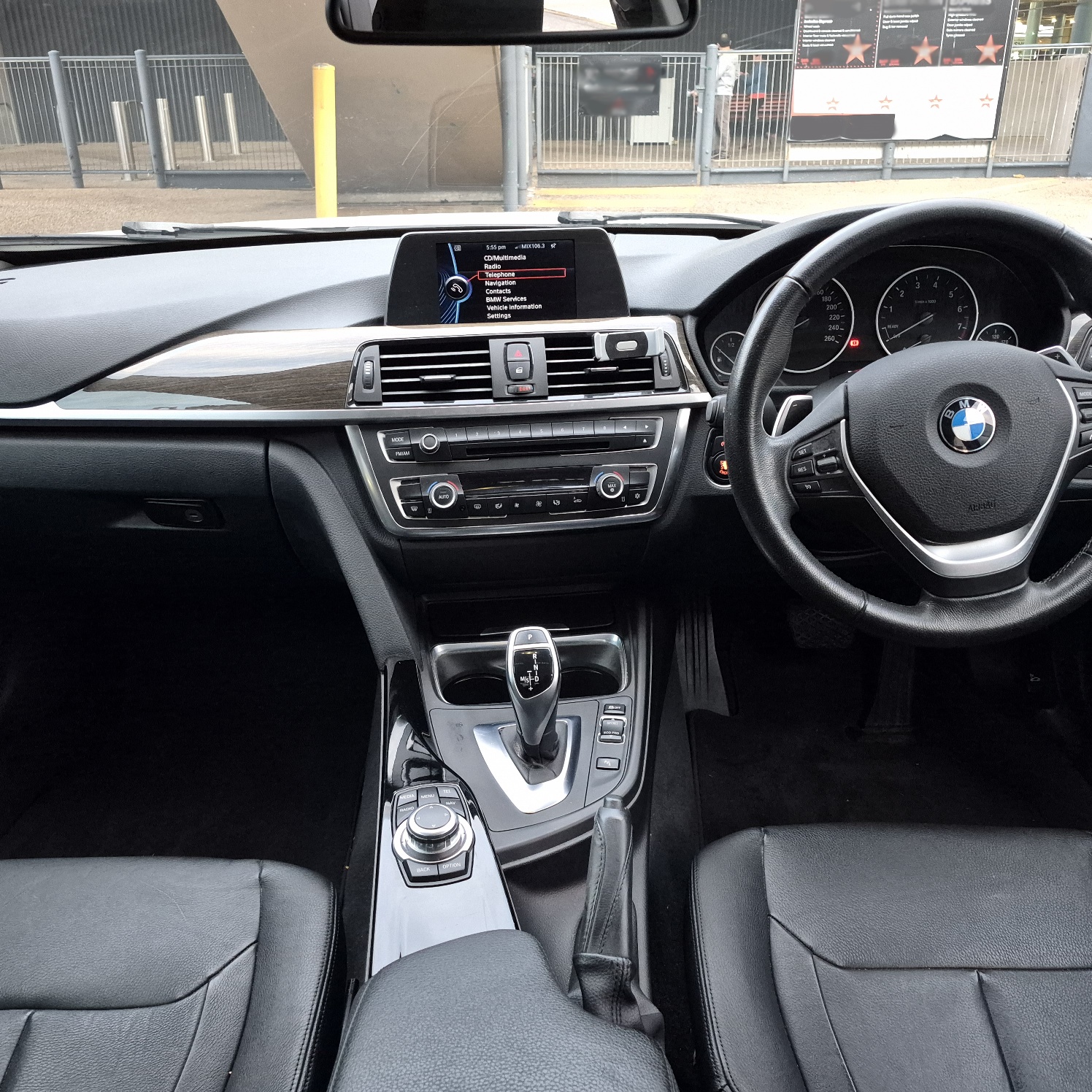 
								2012 BMW 328i Luxury Line F30 full									