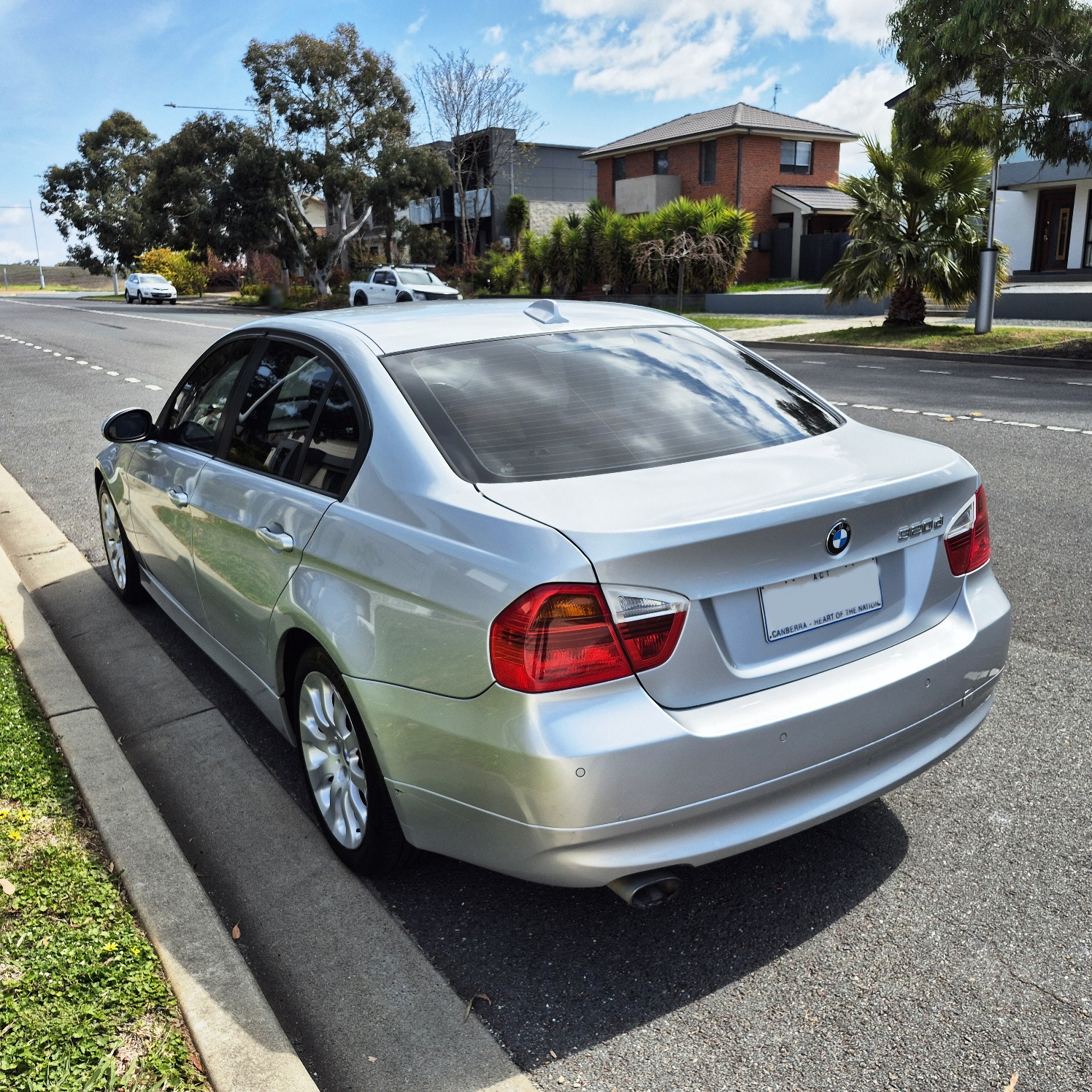 
								2008 BMW 320D E90 full									