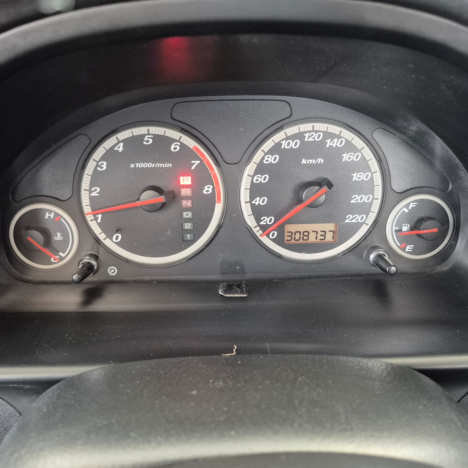 
								2002 Honda CR-V full									