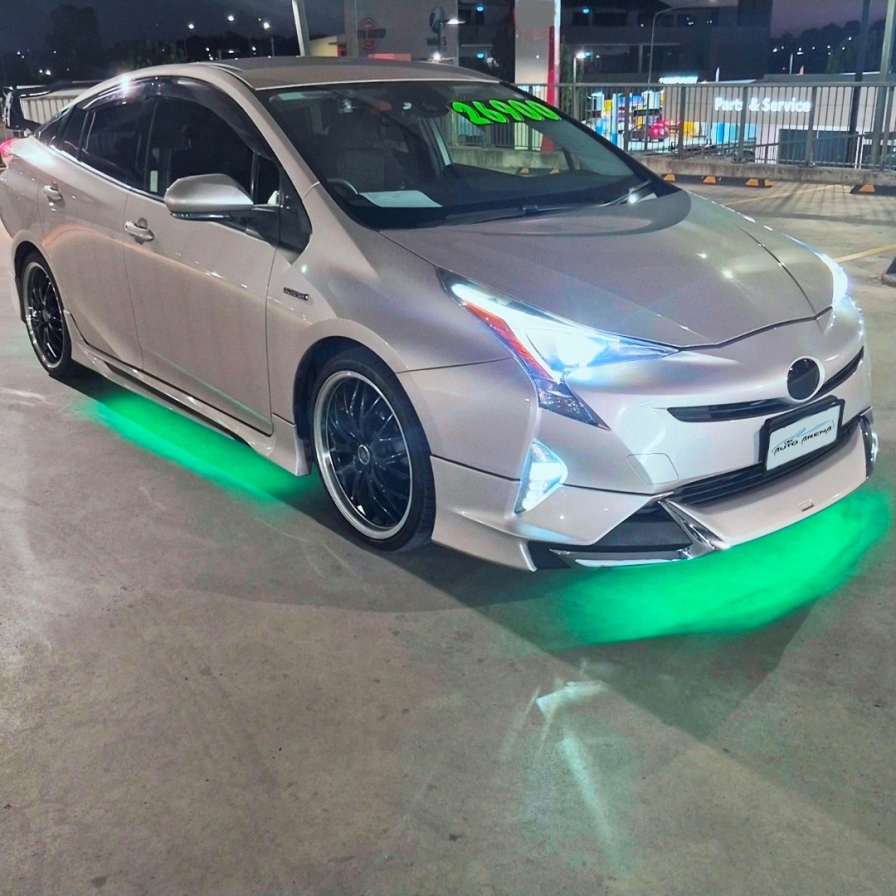 
								2016 Toyota Prius HYBRID full									