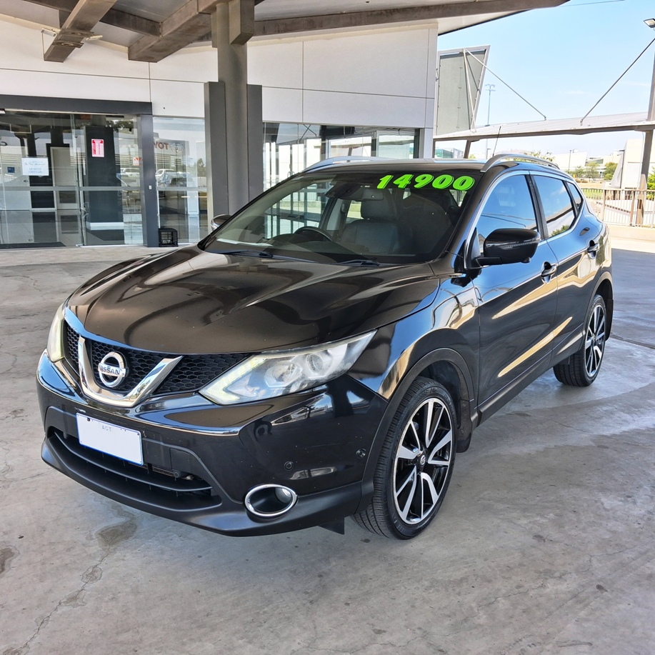 
								2014 Nissan Qashqai Ti full									