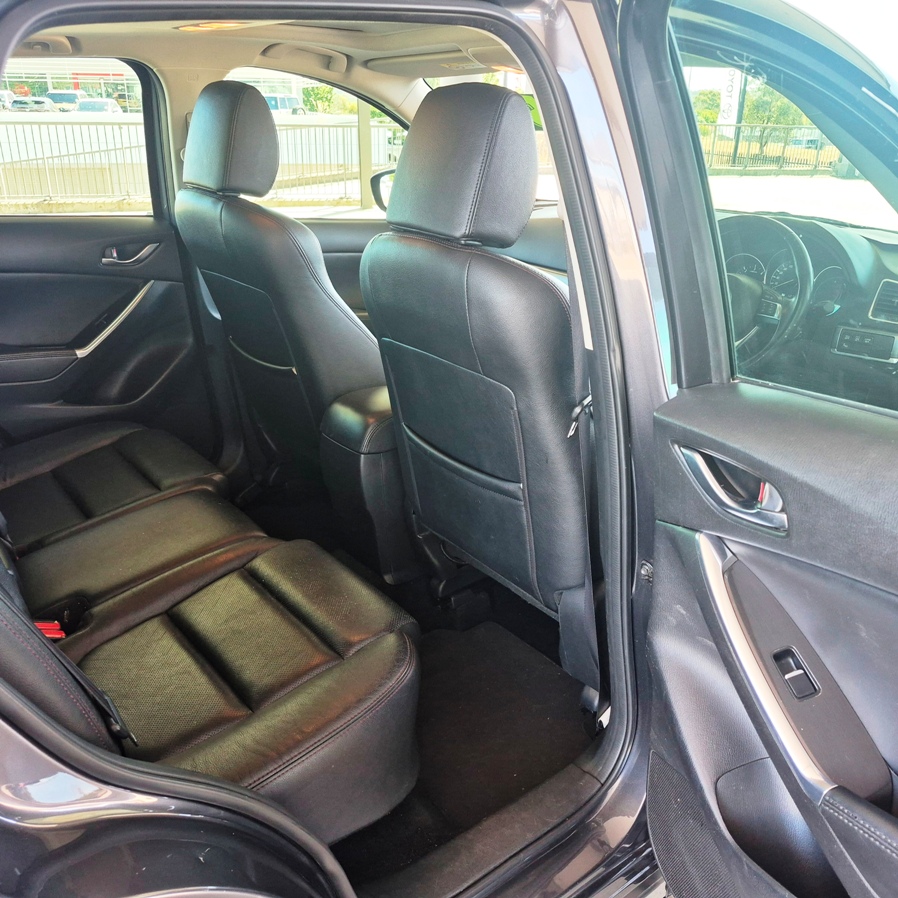 
								2016 Mazda CX-5 Grand Touring Diesel full									
