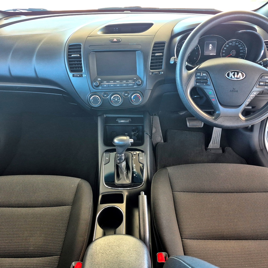 
								2018 Kia Cerato full									