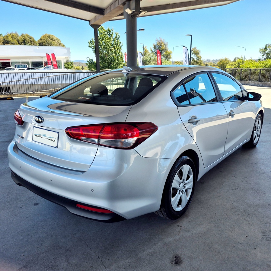 
								2018 Kia Cerato full									