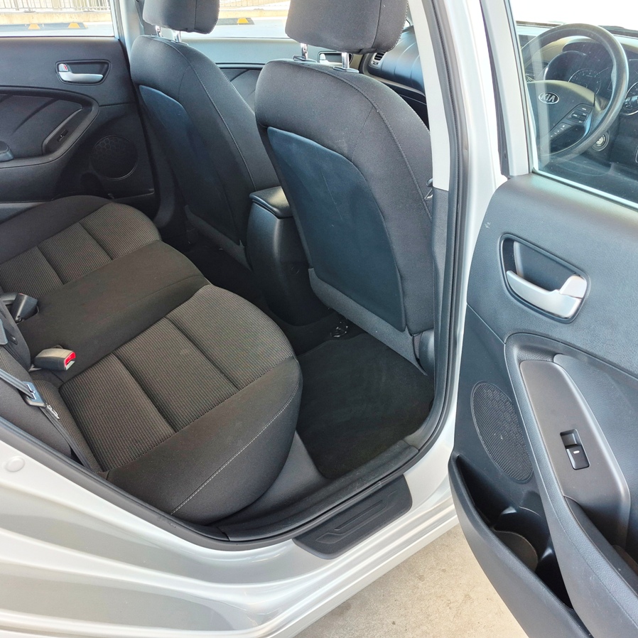 
								2018 Kia Cerato full									