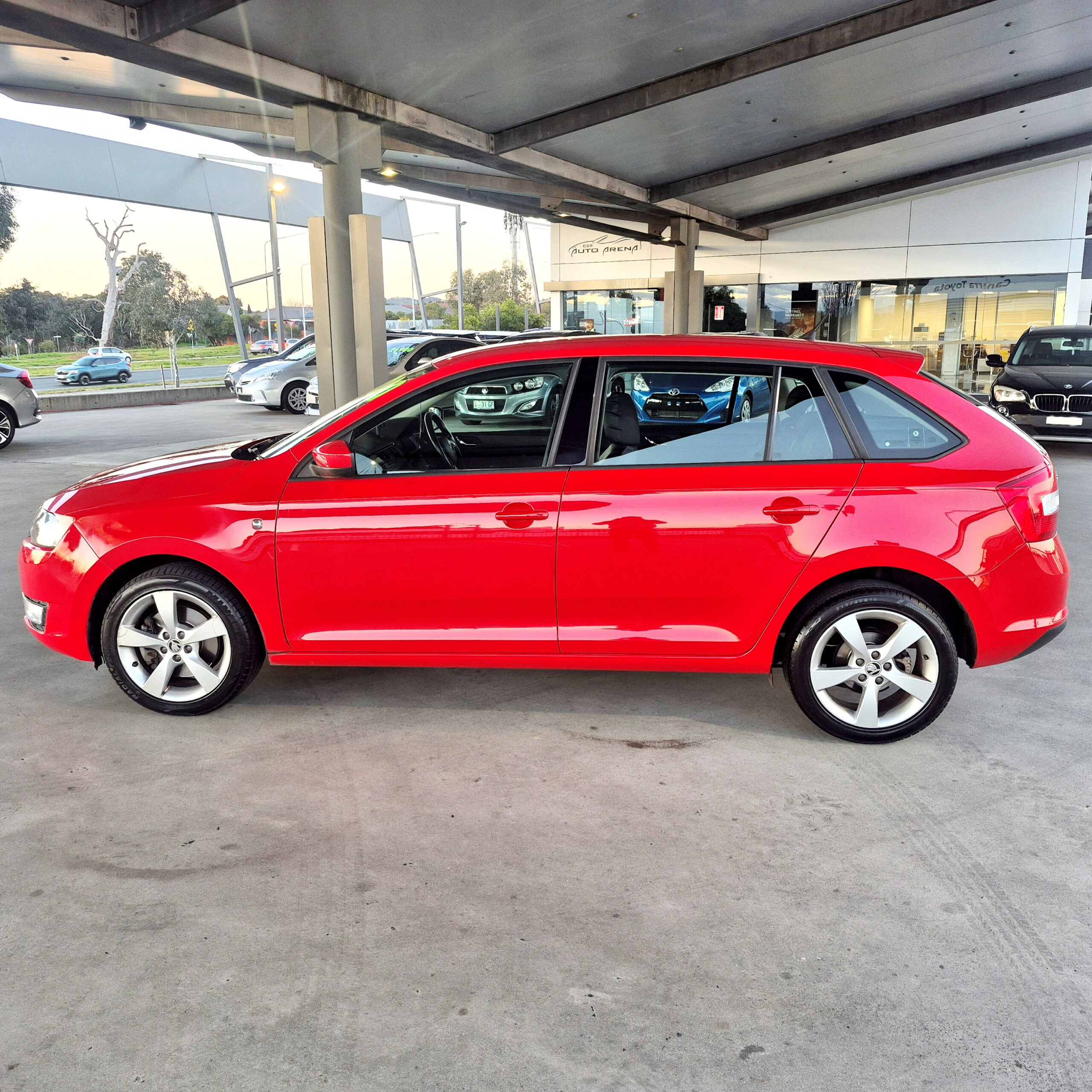
								2015 Skoda Rapid – 45 C full									